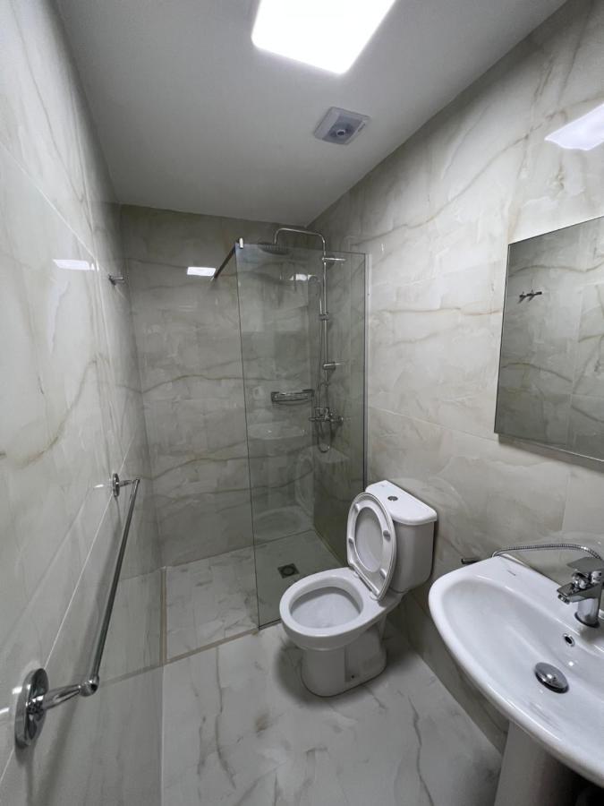 Hq Apartment In Center Tirana Exterior photo