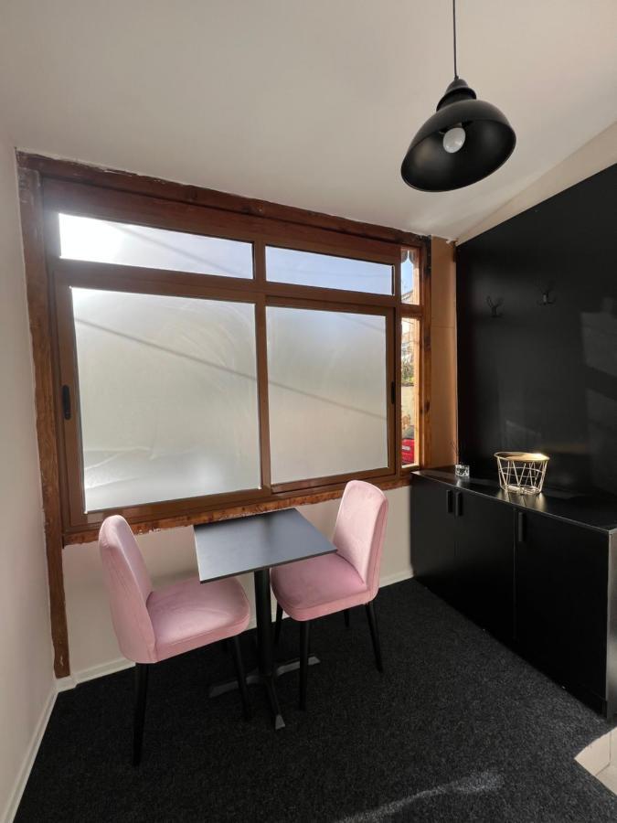 Hq Apartment In Center Tirana Exterior photo